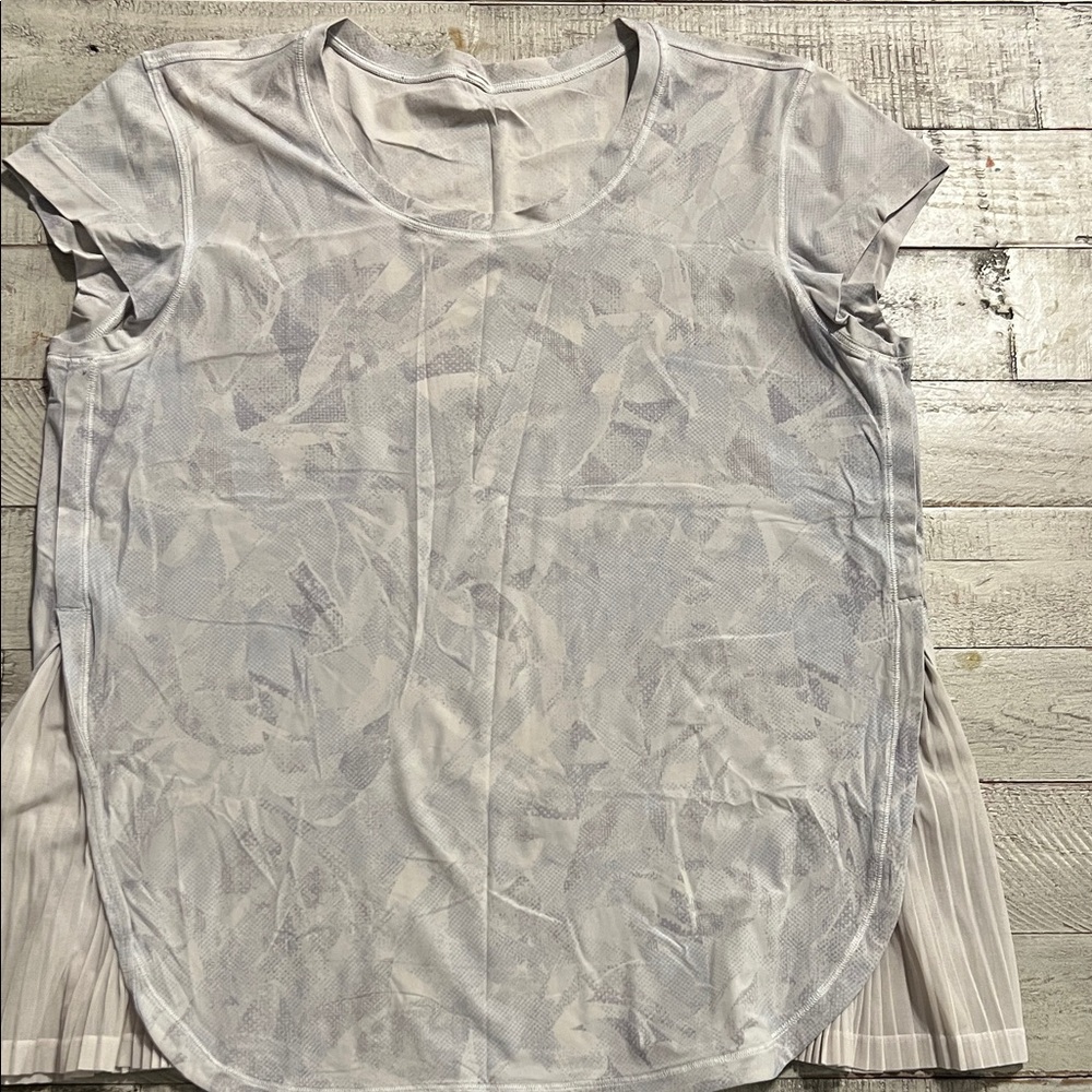 lululemon athletica White Short Sleeve Tee